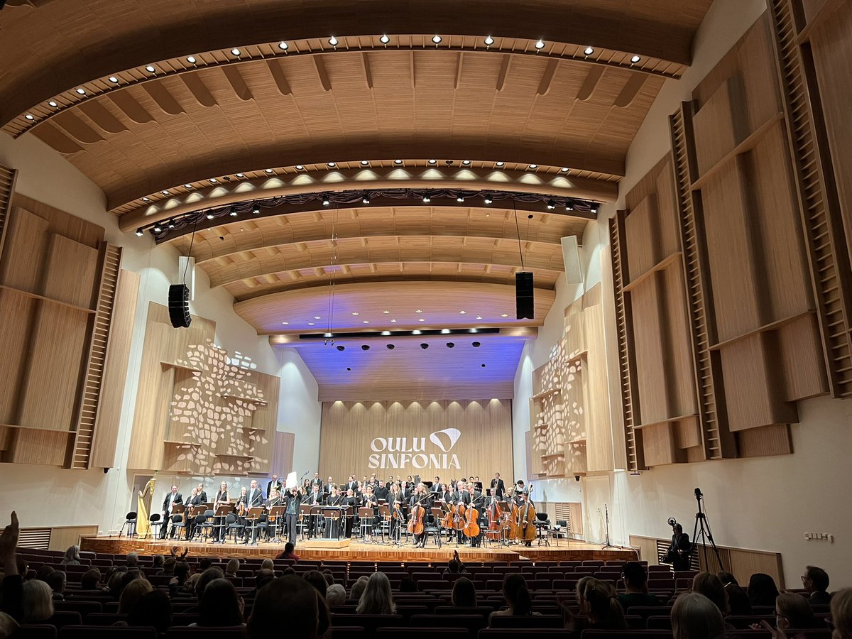 Fantastic concert last night with <a href="/OuluSinfonia/">Oulu Sinfonia</a> <a href="/UudenL/">Uuden musiikin lokakuu</a> ✨