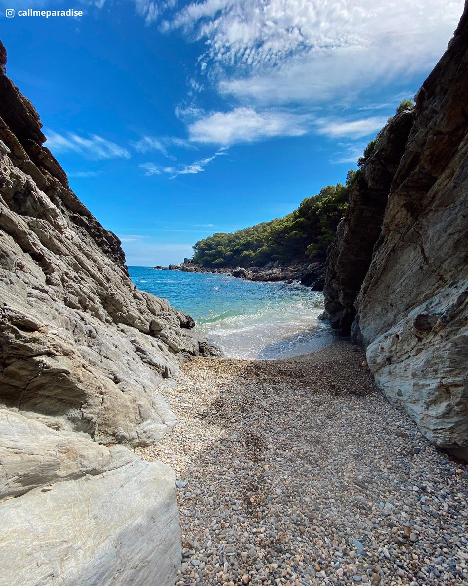 VisitRoses's tweet photo. Bona setmana! 🌊

¡Feliz semana! 🌊

Bonne semaine! 🌊

Happy week! 🌊

Fröhliche Woche! 🌊

Fijne week! 🌊

Buona settimana! 🌊

📸 (IG) @callmeparadise - Moltes gràcies! 🥰

@costabrava @badiaderoses @catexperience @ajroses @cami_de_ronda @naturalocal  @aempordaturisme https://t.co/pZNkkY04KS