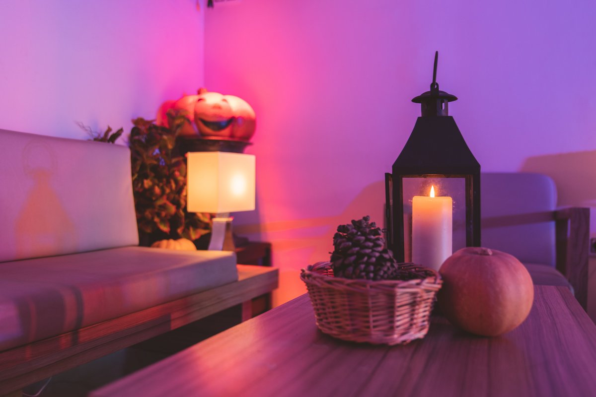 EnglishSummerSA's tweet image. Se acerca uno de los puentes más esperados de este otoño... 
#Halloween🎃🕷️
Finca La Capella, Finca Vallclara y Villa Engracia os esperan para pasar unos días terroríficamente divertidos en familia. Del 28/10 al 1/11. 
+Info➡️ edulonia.com/es/turisme-en-… @Edulonia