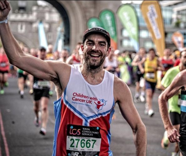 KJ_Physio's tweet photo. He did it! Our fabulous Physio Gareth Crankshaw completed the @LondonMarathon in 3 hours and 6 minutes - raising money for Children with Cancer UK. Donate at https://t.co/DfPYKrelLt https://t.co/t1Dub6BBbt