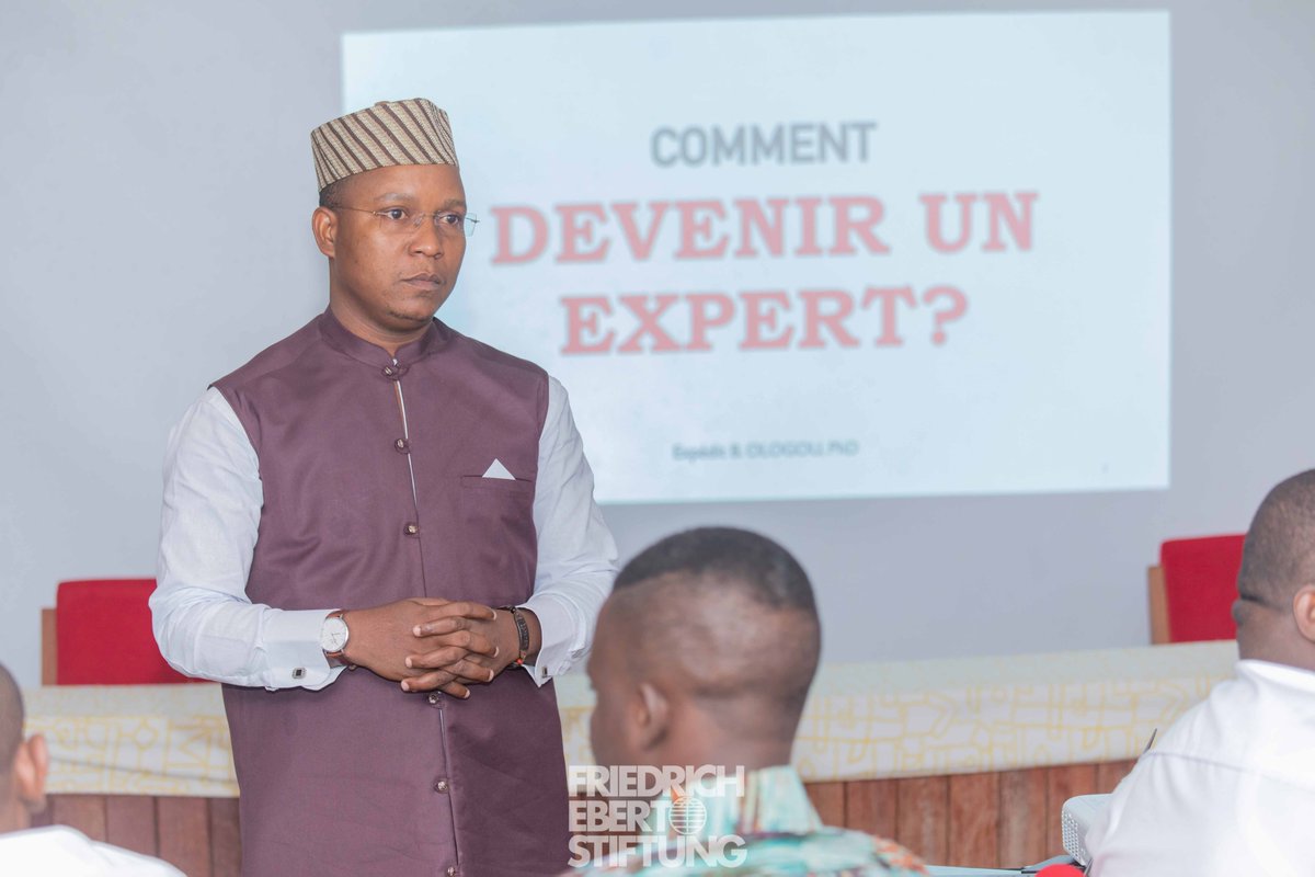 « Comment devenir un expert ? ». C’est le thème au cœur du coaching collectif de cette 3e journée de la 5e session du programme Jeunes Leaders du Bénin. À cette question, le Dr <a href="/ExpeditOlogou/">Expédit Ologou</a> apporte des réponses aux JLB 2022.
