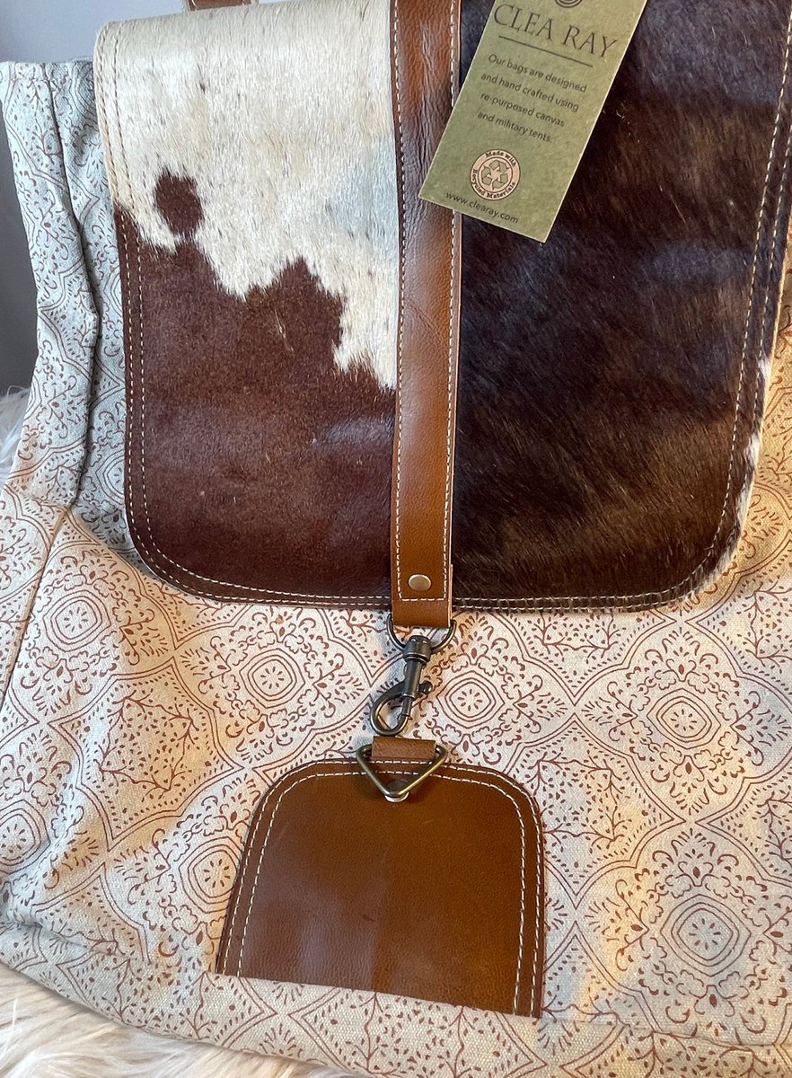 artisan_pure's tweet image. Cowhide Backpack-Recycled Rug with Cowhide Backpack-Casual Bag-Handbag-Satchel-Women's Accessories-Tote-Cowhide Purse-Neutral-Top Handle Bag etsy.me/3vDKWia #ArtisanPureSkinCare #Etsy #UniqueBackpack