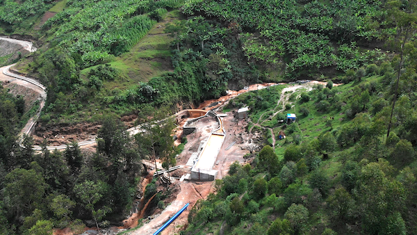 EASTAFRICANPOW1's tweet photo. You have probably heard many myths about hydropower. Here are 12 myths debunked with the evidence.
https://t.co/pE76p7Y8o8

#hydropower #renewableenergy #sustainability #sdg7 https://t.co/kEQClQ6Tkf