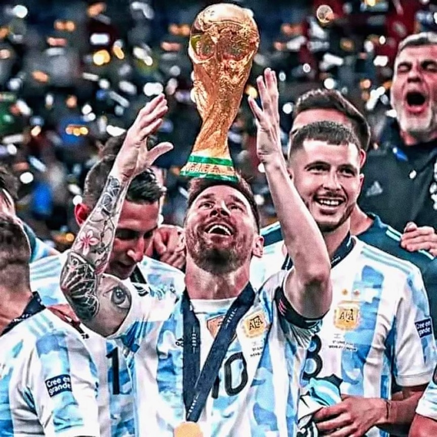 FootballFunnnys's tweet photo. Boys don't want a girlfriend, they just want Messi to win FIFA World Cup 2022. 🏆🇦🇷 https://t.co/ATIHx6pmjj