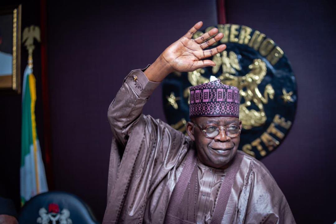 honfajoe's tweet photo. Let the man that build leaders build the nation. Nigeria is bless to have you @Official_ABAT 

Teni N'Teni
Takisa N'Takitan
#OsunTNT https://t.co/t8lLcZtCu4