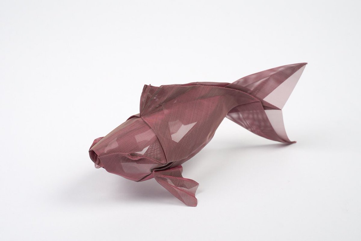 kanaamiorigami's tweet photo. 先日に続きベトナムの折り紙作家の方の作品です。
立体的でリアルな作品をたくさん作って頂きました。
何点か写真を頂きましたので引き続きアップしていきます。
作者名:Nguyễn Hùng Cường
#おりあみ #oriami #石川金網 #折り紙 https://t.co/iqjp64M96w