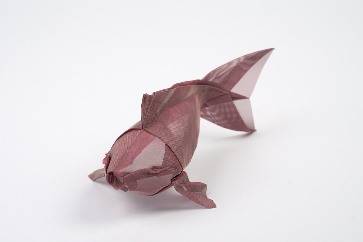 kanaamiorigami's tweet photo. 先日に続きベトナムの折り紙作家の方の作品です。
立体的でリアルな作品をたくさん作って頂きました。
何点か写真を頂きましたので引き続きアップしていきます。
作者名:Nguyễn Hùng Cường
#おりあみ #oriami #石川金網 #折り紙 https://t.co/iqjp64M96w