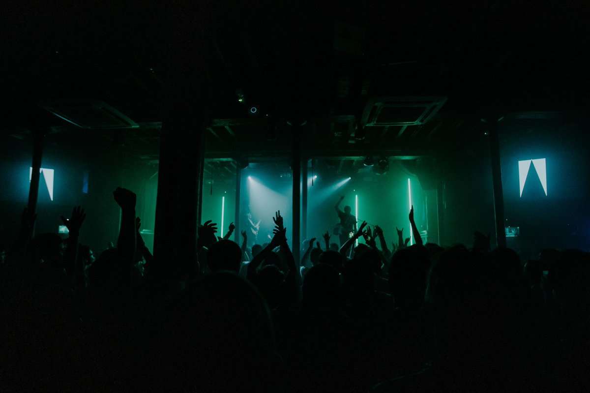 IRISH TOUR DEC 2022

BELFAST // 16TH DEC
CORK // 27TH DEC
GALWAY // 28TH DEC
LIMERICK // 29TH DEC
LIMERICK // 30TH DEC
DUBLIN // 31TH DEC

Tickets on sale Monday 

singularartists.ie/show/asiwyfa/