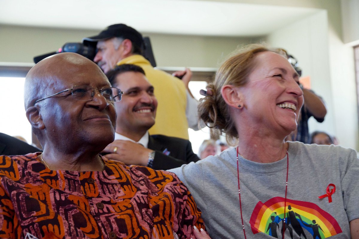 The DTHF is looking back at the loss of our great patron, Archbishop Desmond Tutu, today, on what would have been his 91st birthday. @LindaGailBekker Read our CEO’s reflections on the legendary man here: desmondtutuhealthfoundation.org.za/admin-dthf/new… #DesmondTutu