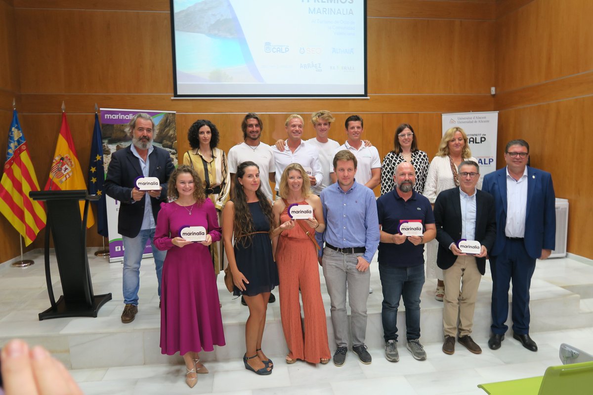 calp_ayto's tweet photo. La plataforma de venda 'en línia' d'activitats i excursions valenciana @Marinalia_ ha celebrat la I edició dels Premis Marinalia que reconeix a empreses destacades i vinculades del sector del turisme d'oci de la Comunitat Valenciana així com divulgadors d'aquest destí. (1/4) 👇👇 https://t.co/GajUsXowta