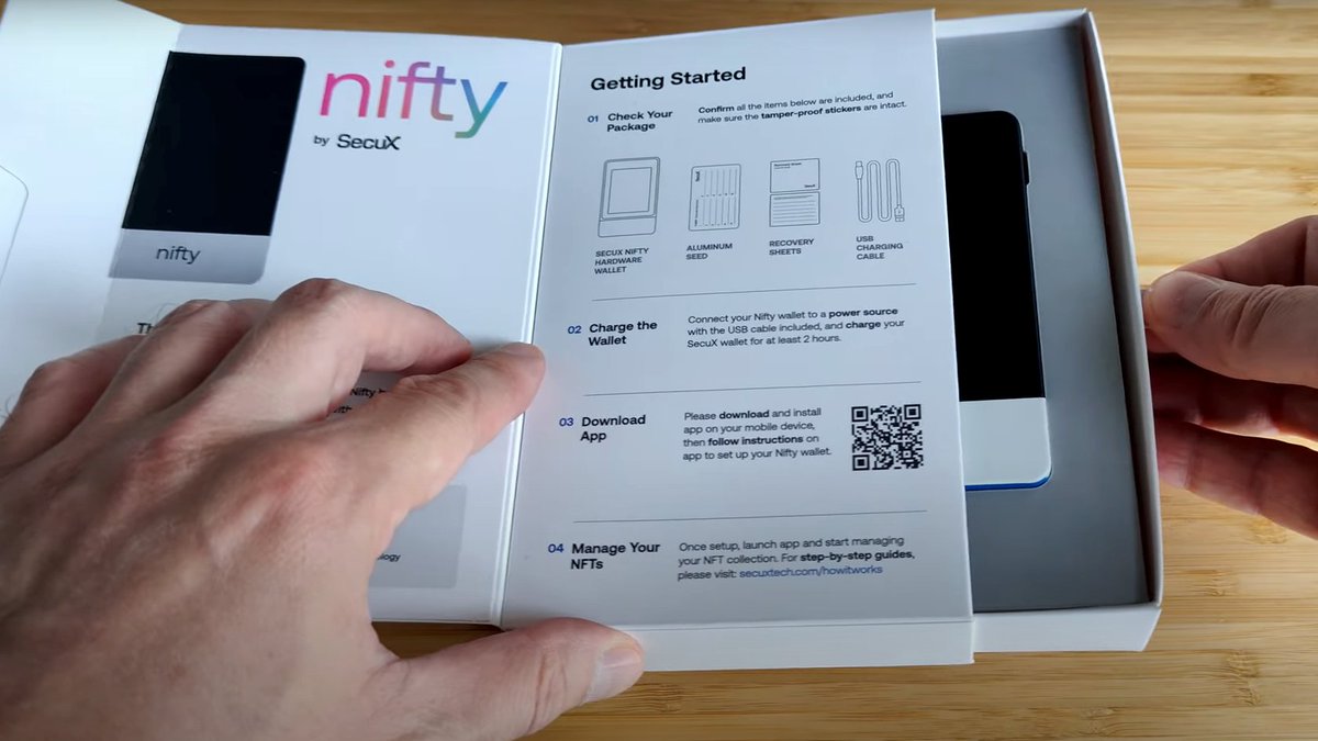 SecuXwallet's tweet photo. 👏 Having a high-profile NFT collection? #BAYC #CryptoPunks

For keeping NFTs safe from #hacks and #scams , you should store them in offline solutions such as cold wallets🧊👛

Unboxing Video🏆 SecuX Nifty #NFT Cold Wallet ➡️ https://t.co/5cJ4HVJ83v

#ETH #BSC #Polygon https://t.co/pCZ4qi9Nyj