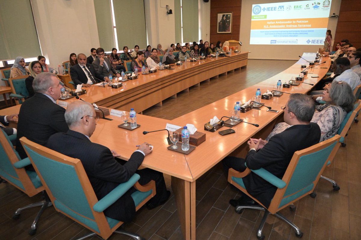 PakItalyAlumni's tweet photo. Pakistan Italy Alumni Network (PIAN ) and NUST organized an event in honour of Italian Ambassador to Pakistan H.E. Andreas Ferrarese. Event was attended by officials and students of NUST along with Alumni from Italian Universities.
#PIAN #pakitaly #ambassador #islamabad #NUST https://t.co/ejIyPMO0N4