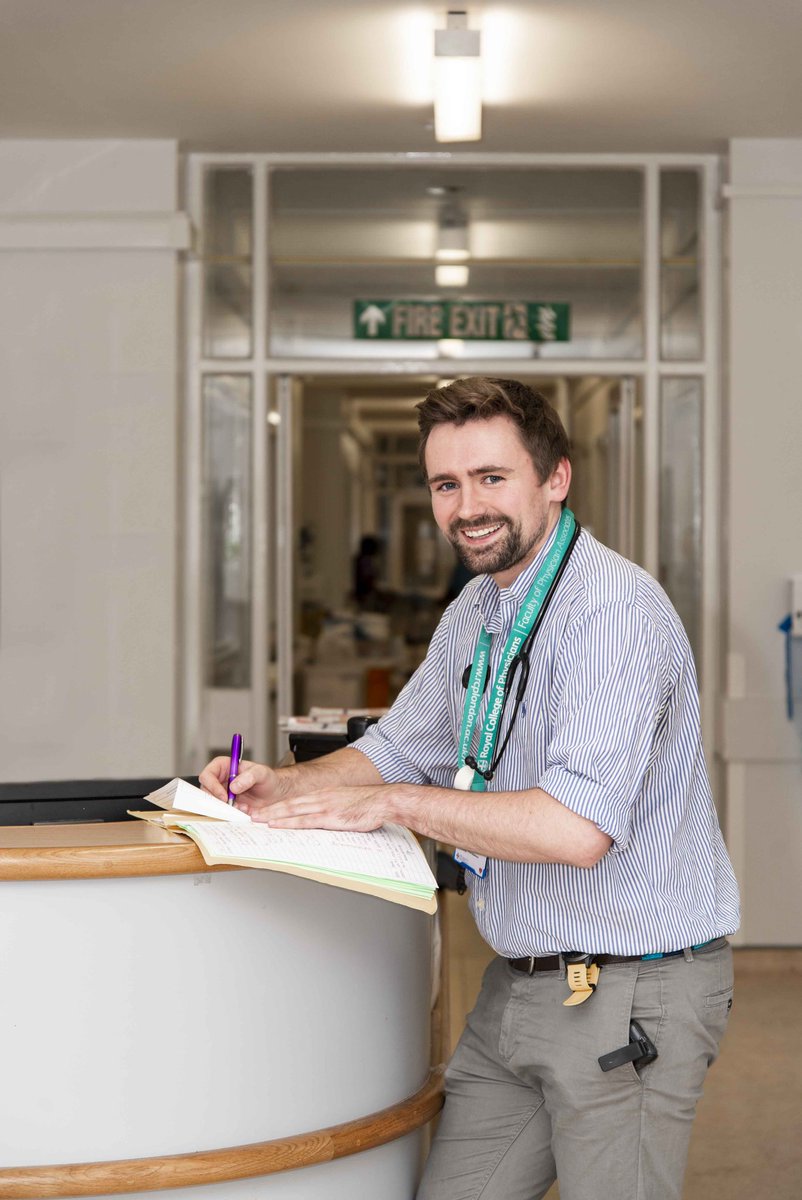 Ian_3710's tweet photo. #PAWeekUK2022 Meet Tom, one of our @SwanseabayNHS PAs working in Gastroenterology. Tom's role is a mix of inpatient and outpatient work. Participating in OPD clinics, particularly with Inflammatory bowel disease patients. Tom also works regularly on the medical admissions unit, https://t.co/tgnPQ854lD