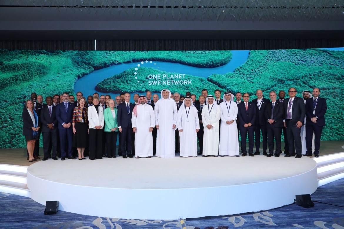 Ardian's tweet photo. #OPSWF🌍 Ardian joined the 5th edition of the One Planet Sovereign Wealth Funds CEO Summit to discuss how to advance the financial community's contribution to achieving the goals of the #ParisAgreement and enable massive investments in #CleanHydrogen.
→ https://t.co/lQ8Yn5Ehpd https://t.co/7da88IpE2F