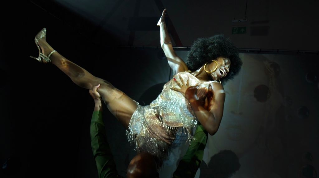 #LexTempus The Greats - We have lift off 🚀✨✨✨
Our new  multisensory music experience that transports passengers to the defining eras of Black American music TICKETS ON SALE NOW aures-london.com/lextempus #immersiveexperience #blackhistorymonth