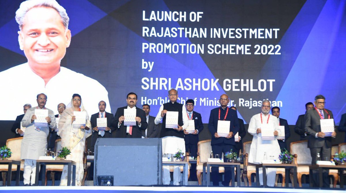 ashokgehlot51's tweet photo. इन्वेस्ट राजस्थान समिट के उद्घाटन सत्र में 33 इंडस्ट्रियल यूनिट्स का शिलान्यास एवं 18 इंडस्ट्रियल यूनिट्स का उद्घाटन कर नए इंडस्��्रियल क्षेत्रों का उद्घाटन किया तथा राजस्थान निवेश प्रोत्साहन योजना (RIPS) 2022 का विमोचन किया। https://t.co/Zp8SaXXQ52