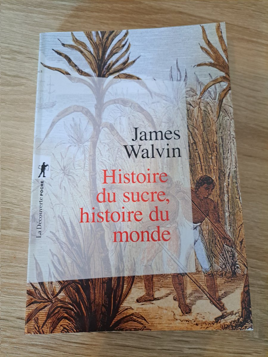 Un des livres les plus stimulants et les plus pédagogiques que j'ai lus : l'histoire mondiale du sucre de James Walvin dont la traduction française est parue cette année aux <a href="/Ed_LaDecouverte/">Éditions La Découverte</a> : un sujet majeur et une leçon d'histoire.
#VendrediLecture 
⤵️