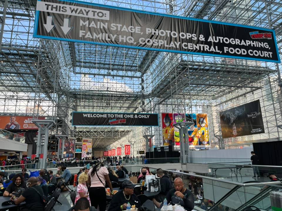 QueueAssociates's tweet photo. #NewYork's #JacobJavits Center is often the sight of #IT #tradeshows, including many throughout the years from @Microsoft. This weekend, the #IMPei-designed venue is being taken over by anime characters, elves, Jedi &amp; more at the annual #NewYorkComicCon!

@QueueAssociates https://t.co/uoxQqP6A2b