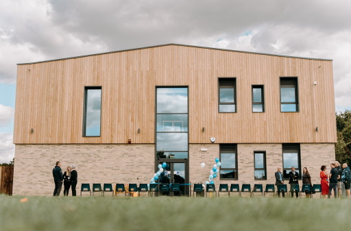 IngletonWood's tweet photo. Bedfordshire school celebrates grand opening after Ingleton Wood secures £2.4 million grant. To read more about the project 👇
https://t.co/3A3blPvYuq
#teachingblock #newbuild #grangeacademy @HorizonConstrn #CIF #iwprojects #iwcolchester #architecture https://t.co/yGXdUMZcZi