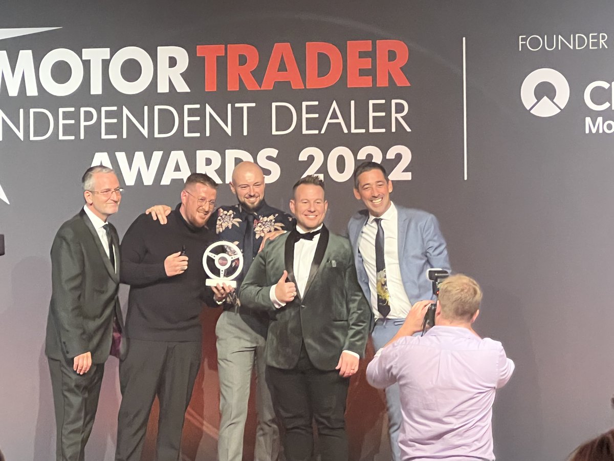 IMDA2017's tweet photo. Great to see so many of #theIMDA dealers taking so many @MotorTraderMag   awards, not just one or two some THREE! 

WOW 

#MTIndAwards  

Well done to all @redgatelodge  @AngusMacKinnonl  @EmeraldHOC @CWMMOTORS 

#Automotive #motortrade #dealers https://t.co/JWsrxzeld9
