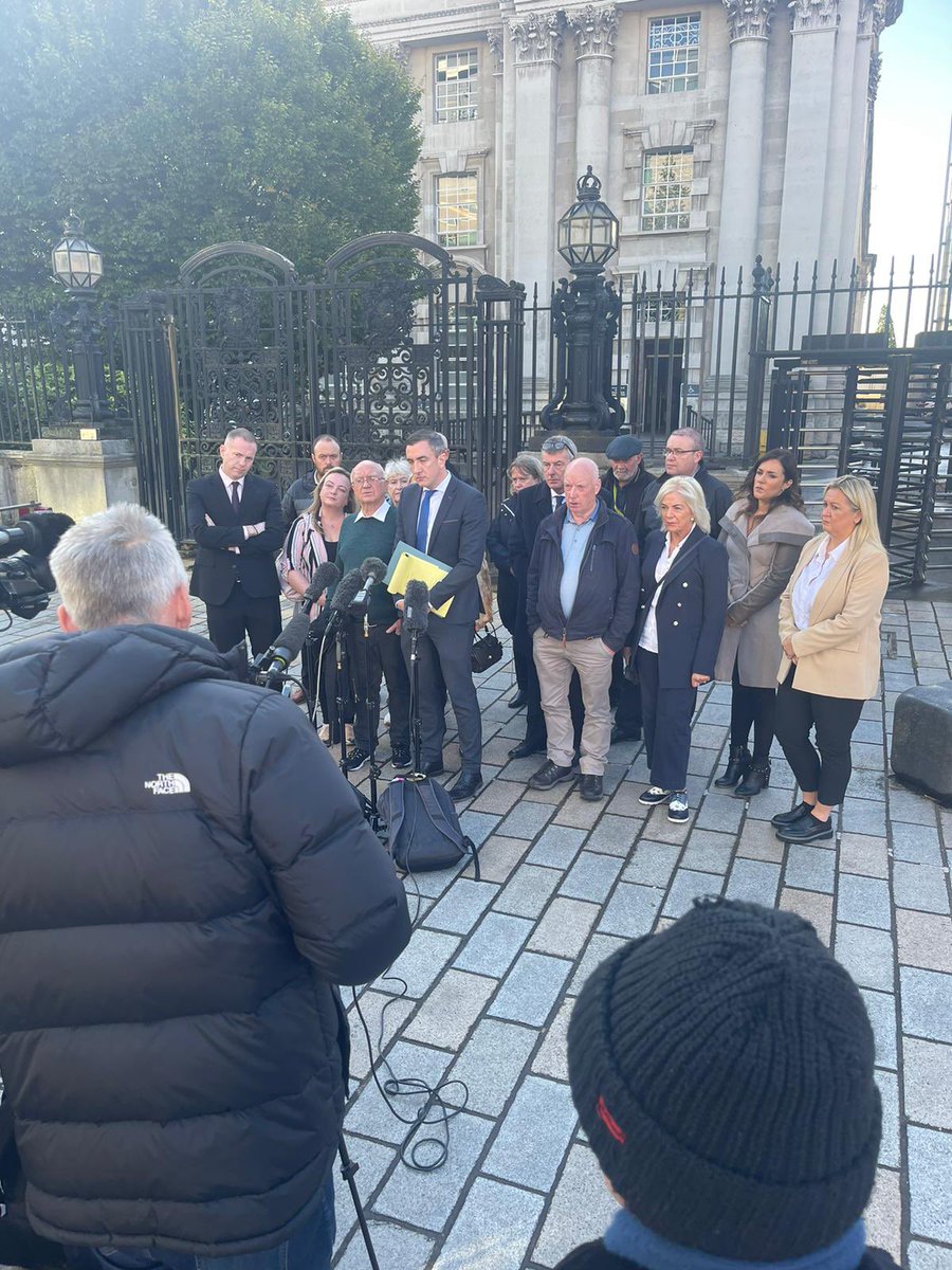 GavinBooth23's tweet photo. Court finds PSNI breaches Art 2 &amp; 3 by not investigating the attack on the Theirafurth Inn bar in Kilcoo &amp;other linked murders in S.Down, including linked attacks in the Loughinisland Police Ombudsman Report. The court found collusion in all the attacks. The PSNI must act 🔴⚫️ https://t.co/EQqFJpZJpf
