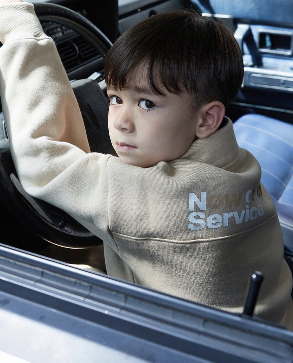 signedbywild's tweet photo. William and Bentley x NON SERVICE
2022 Fall/Winter Collection available now!
➡️ https://t.co/oO9IBQv3oA
#TheHammingtons #teamwild #NONSERVICE #fashion #WILDGroup https://t.co/sQBwJvUAOu