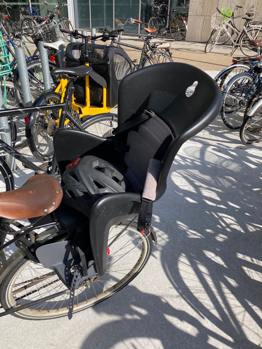 cbaskauf's tweet photo. Type 3: baby seat on regular bike: back rack and handlebar versions (back rack is much more common but you do see the handlebar ones sometimes too) https://t.co/BezNnGYqtj