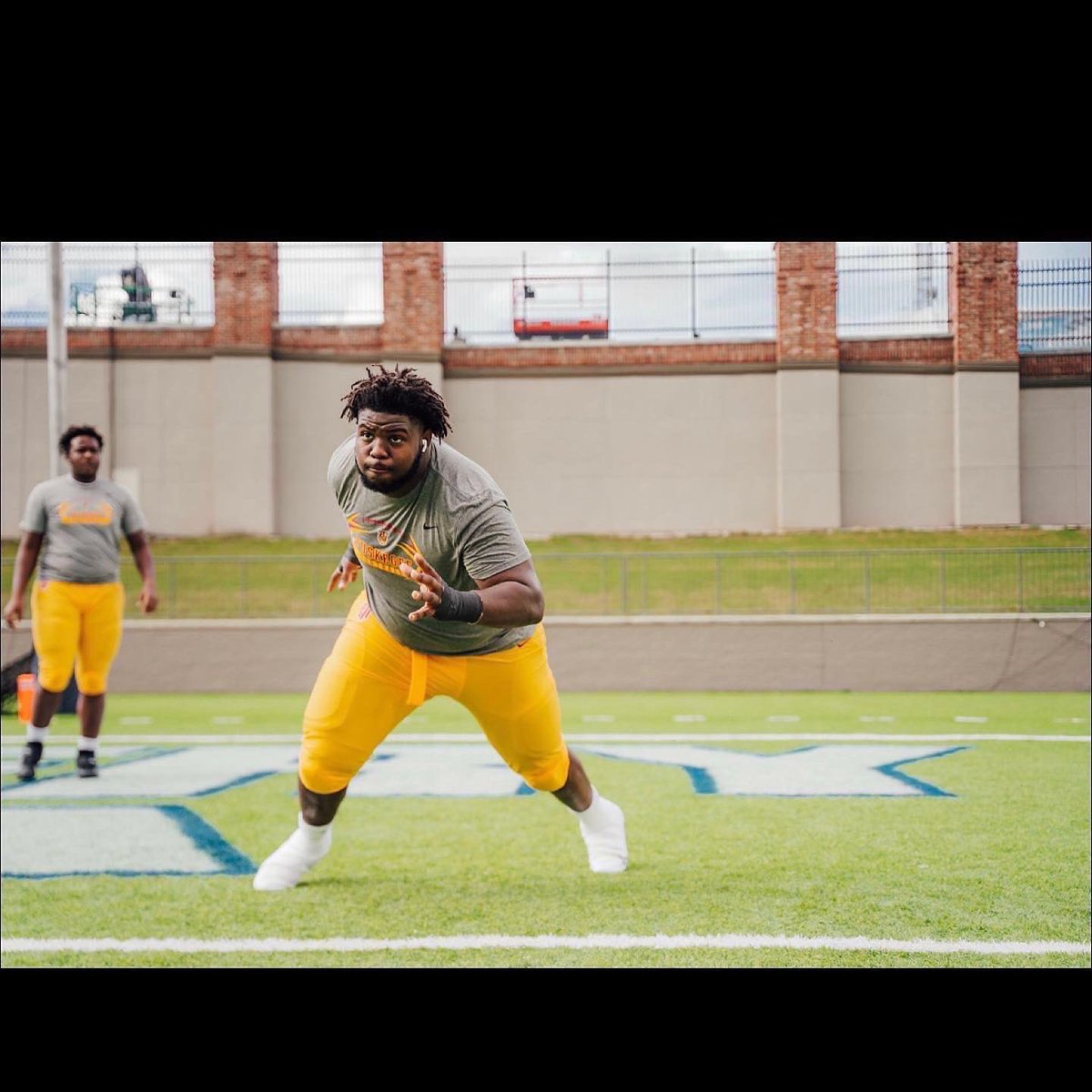 Luis Bodden Jr. tweet media