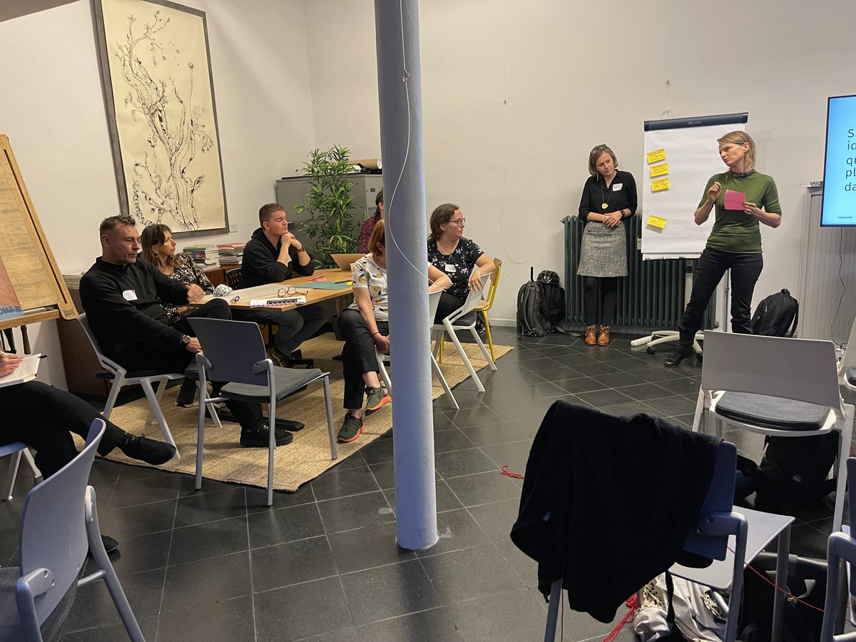 BeParticipation's tweet photo. Mardi, nous avons accueillis des acteurs du flux des invendus alimentaires pour le processus participatif @TRANSFORM_eu Merci aux citoyens, pouvoirs publics, associations, acteurs privés pr les réflexions sur le processus &amp; des possibles solutions  #RRI @Innoviris @Brussels_hub https://t.co/4qgCVe4kwg