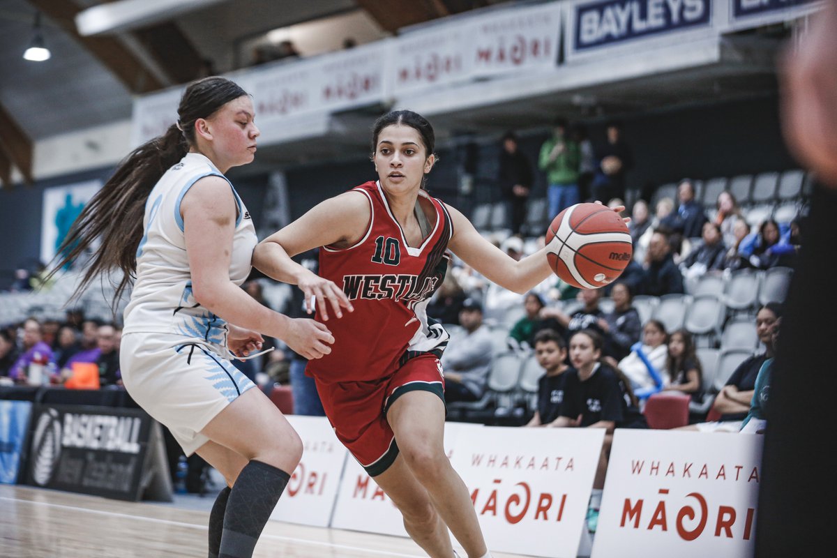 BasketballNZ's tweet photo. 🚨 It's all go this Saturday for what will be an exciting final day of Secondary Schools Basketball in Palmerston North. Tomorrow, we will find our AA Champions for 2022 and we want you to be there! Read about what's in store tomorrow below 💯

🔗 https://t.co/zobCr3hJmA https://t.co/a7MsVIosfL