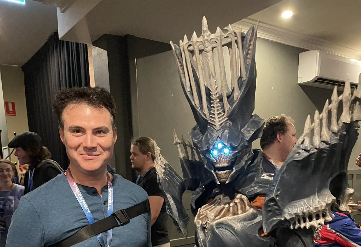 RoamingKat's tweet image. The last two days in Melbourne have been a lot of fun. 

Had a blast at the Destiny Community meetup #DestinyFANZ last night thanks to @DestinyGameANZ 

Today was great experiencing @PAXAUS in person once again #PAXAUS