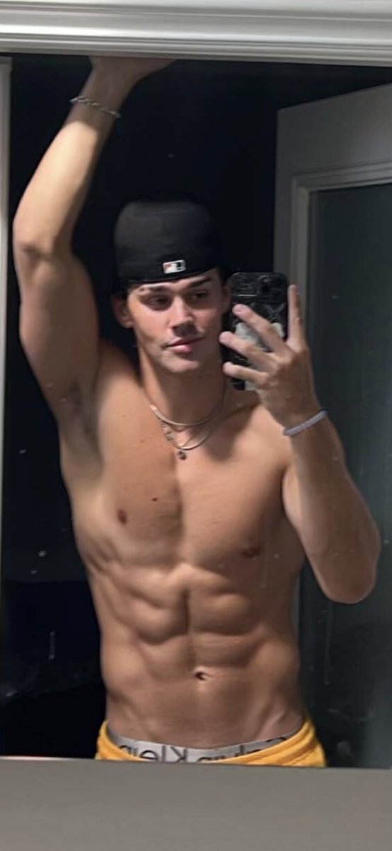 myfavmalecelebs on Twitter "noah beck"