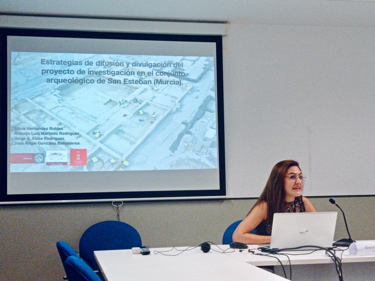 SanEstebanUM's tweet photo. Nuestra participación en el II Congreso IRCVM. Digitalizar la Edad Media que se está celebrando en la Universidad de Barcelona ha consistido en la presentación de dos comunicaciones
#IICIRCVM @IRCVM
Para saber más
➡️https://t.co/QR55u2XJ3u https://t.co/cqJAfupmrA