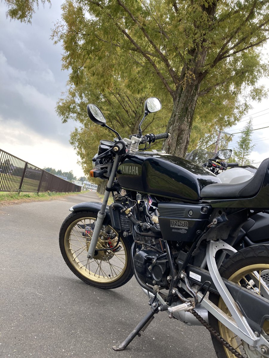 yamachu_ZXR250's tweet photo. #今の相棒を所有した訳を手短に言う
ZXR250→いい音聴きたかったから衝動買い
RZ50→ヤフオクで適当に入札したら落ちたから笑 https://t.co/OZPCEG8tqi