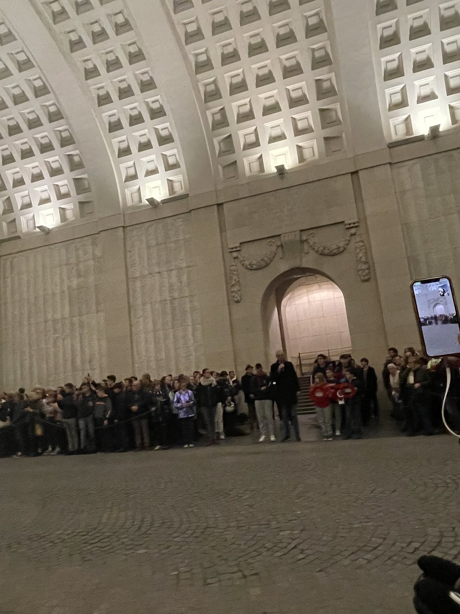 QEHS_English tweet media