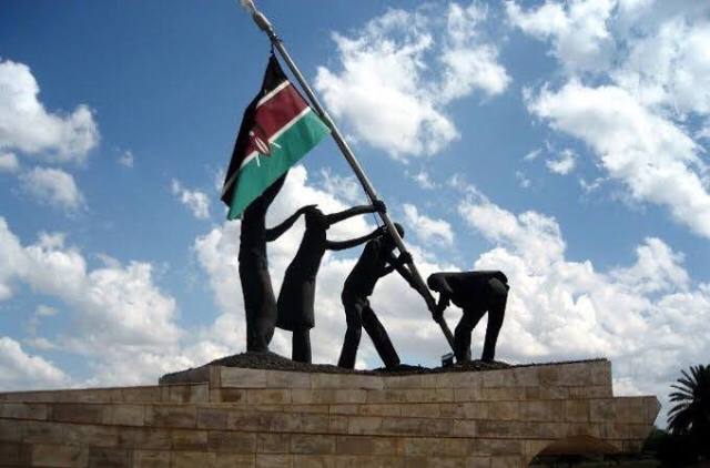 Mekatili_KE's tweet photo. Monday is declared a public holiday for observance of Utamaduni Day; Kenyans have also been urged to celebrate cultural diversity
#Matiangi
#JohnWaluke
#Magufuli
#VeraSidika https://t.co/RV3p1V0ukP