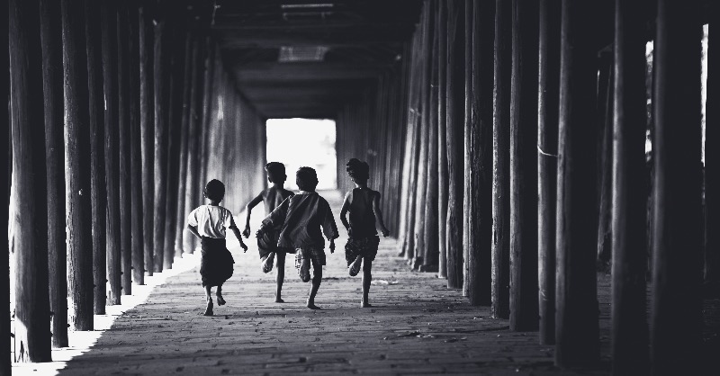 AnnualReviews's tweet photo. Racism impacts birth outcomes, children's healthy development &amp; learning, economic stability, home &amp; community environments, and educational opportunities. Authors @IheomaIruka, @NGardnerNeblett, @NicoleTelfer3 et al. explore.