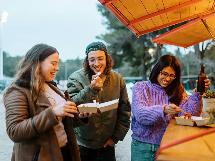 “Food freedom” — it’s a complex term. Understand what intuitive eating and mindful eating are. 
buff.ly/3rrUw57  
#foodfreedom #intuitiveeating #mindfuleating