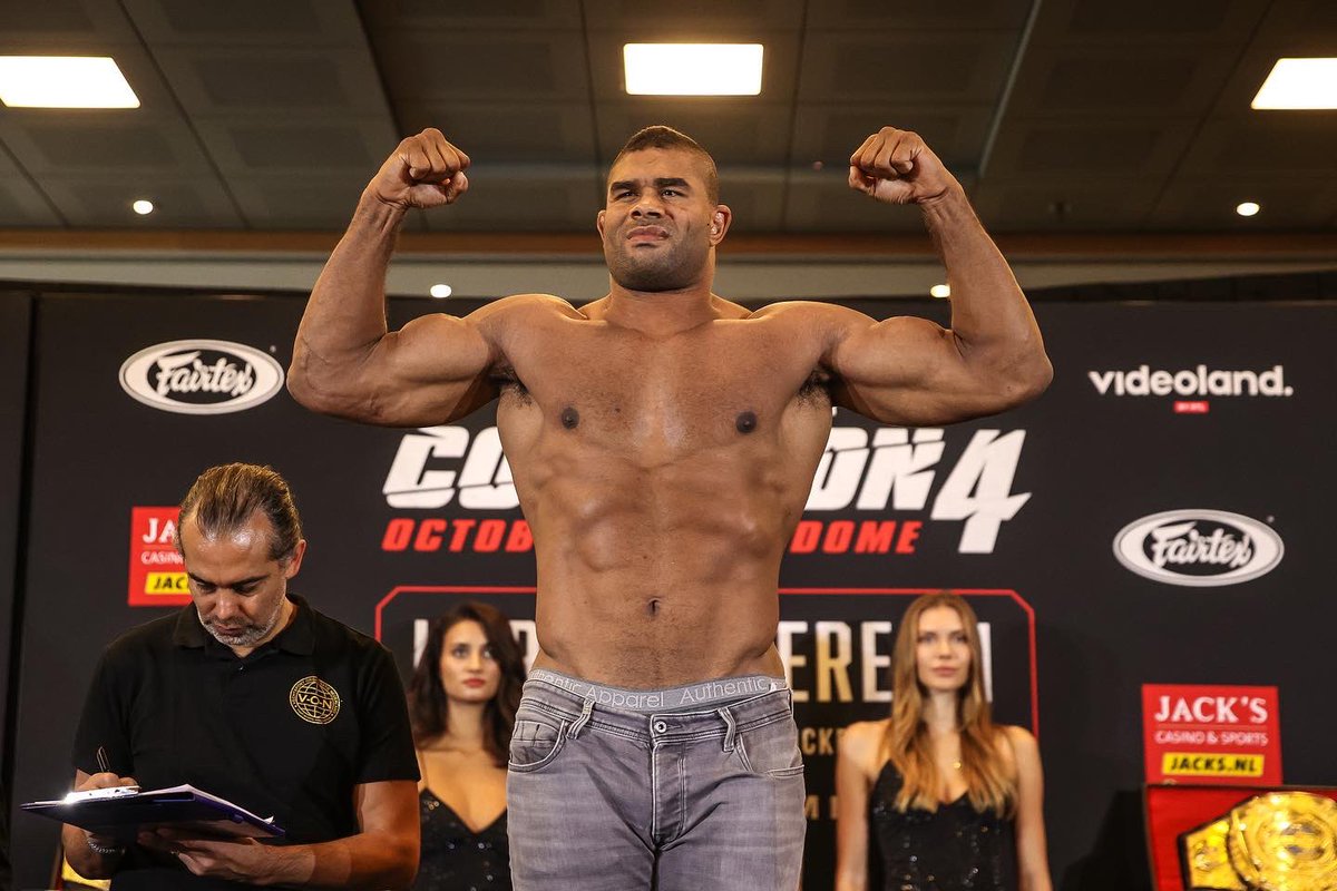 GLORY Kickboxing (@glory_ws) on Twitter photo HARI | OVEREEM
The biggest trilogy in kickboxing history is official for tomorrow night. #COLLISION4 HARI | OVEREEM
The biggest trilogy in kickboxing history is official for tomorrow night. #COLLISION4
