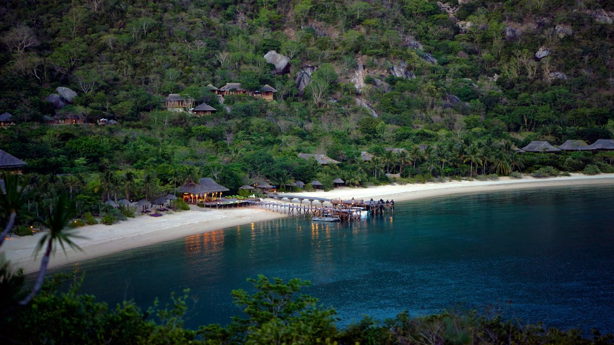 sixsenses's tweet image. Honored once again by @cntraveller to be placed among giants of travel industry, Six Senses resorts &amp;amp; spas win 14 Readers’ Choice Awards rated by travelers. The quintessentially romantic Six Senses Ninh Van Bay tops the list of resorts in Asia. #RCA2022
bit.ly/CNTRDC2022