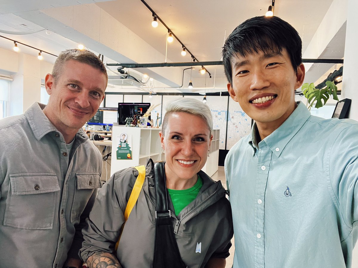 Talk To Me In Korean tweet media