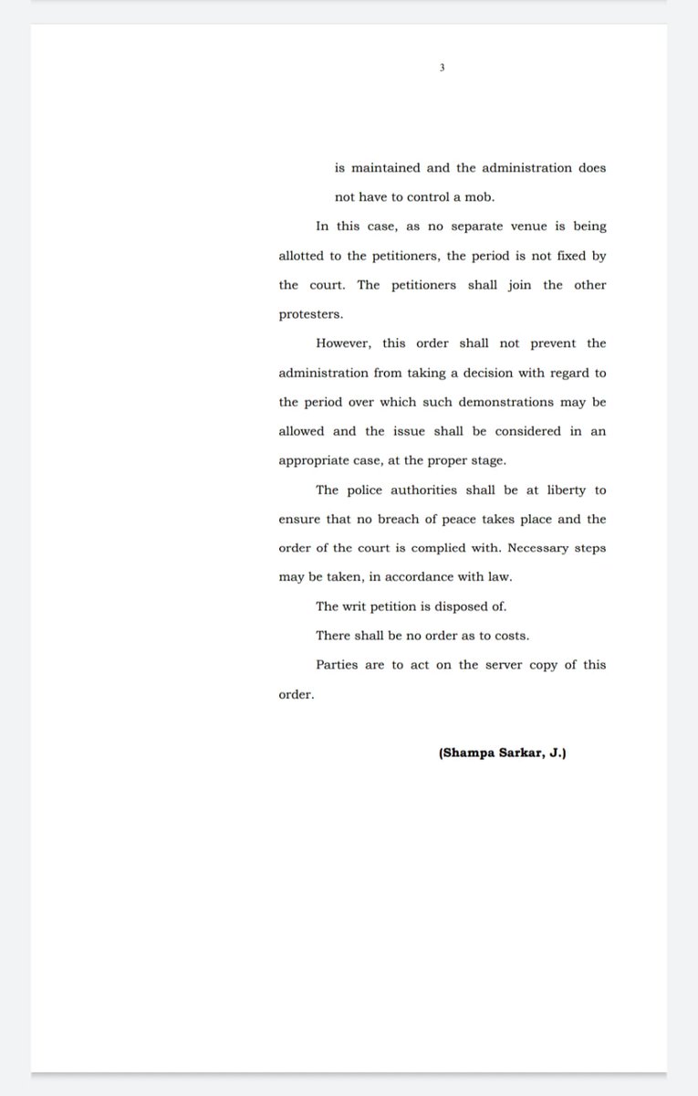 Mamata Police is unethically pressurising the deprived meritorious Group D, SSC sit-in demonstrators; who've been allowed by Hon'ble Calcutta High Court, to move from the Matangini Hazra statue area. Their legitimate protest is perceived by WB Govt as a blemish on the Carnival.