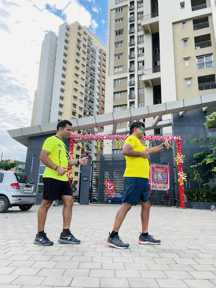asif4change's tweet photo. My first 10km non-stop without water break zero touch only voice guidance by Pradip Sir who pushed me to achieve this great milestone. Embrace fitness!!  Asif Kolkata https://t.co/SdcSn5jptg