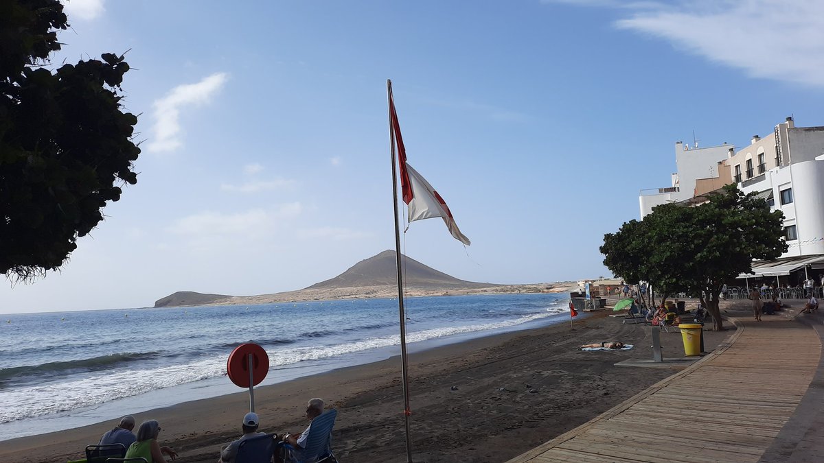 Beaches closed due to high level of e coli. Welcome to #elMédano #tenerife #canary #spain But let's keep building first! <a href="/granadillaabona/">Granadilla de Abona</a>