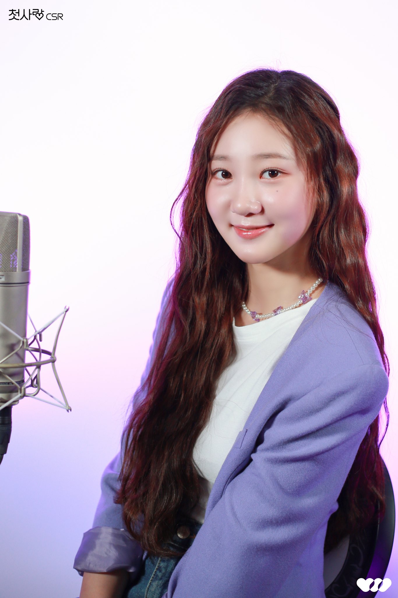 첫사랑 on Twitter "저의 오브제인 ‘팔레트’라는 곡과 저의 최애곡 ‘strawberry moon’ 마지막으로 저와