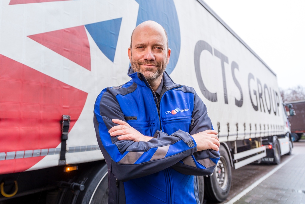 ** VACATURE VRIJDAG **

Als logistiek coördinator in onze Logistics Center draag je zorg voor een maximaal haalbare kwaliteit en continuïteit van de werkzaamheden. 

Heb je interesse? Solliciteer via onderstaande link: 

ctsgroup.nl/vacatures/logi…