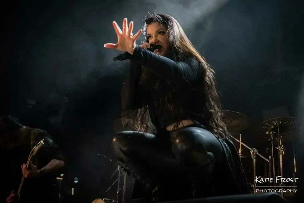 theagonist's tweet photo. Thank you Birmingham you guys kicked ass! Tonight we wrap up our time in the 🇬🇧 at the Academy 2 Manchester! Let's boogie 🕺🤘
📸: Katie Frost Photograhy
#theagonist #concertphotography #daysbeforetheworldwept #vickypsarakis #dannymarino #simonmckay #chriskells #pacojobin https://t.co/cURHPp5whf