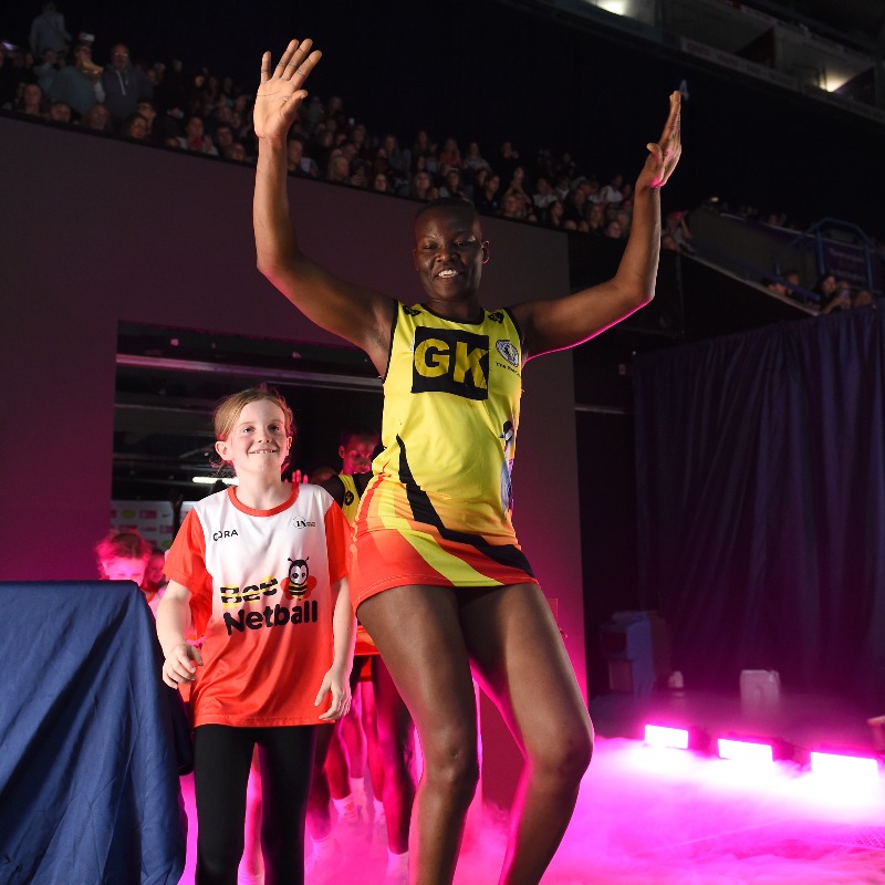 EnglandNetball's tweet photo. Simply BEE-rilliant 🥹

An extraordinary experience for our Bingham NC and Nottingham City NC Bee Netballers who put on a fantastic showcase and acted as mascots at the @nottinghamarena ✨

Find out more about our Bee Netball programme for children aged 5-9 👇