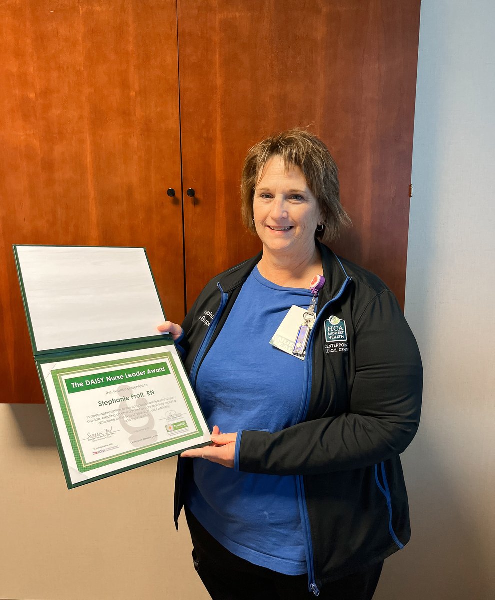 Congratulations to Stephanie Pratt, RN for receiving Centerpoint Medical Center's DAISY Nurse Leader Award! Stephanie exemplifies the nursing values and went above and beyond for a patient to ensure they received necessary oxygen in the middle of the night. Congratulations!