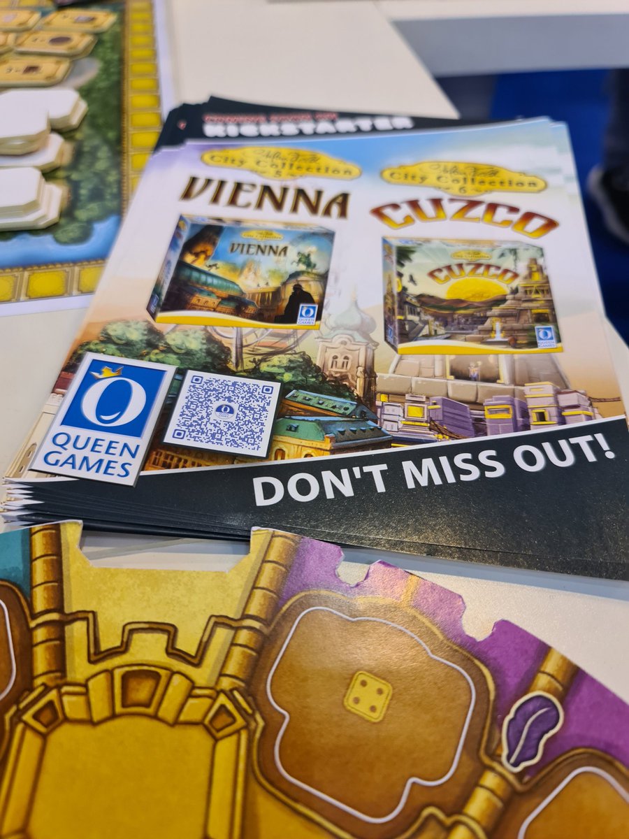 Ulrich @ Queen Games tweet media